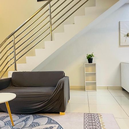 Minimalist Loft2 Decentrum Wifinetflix Kajang Luaran gambar