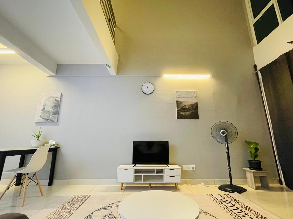 Minimalist Loft2 Decentrum Wifinetflix Kajang Luaran gambar
